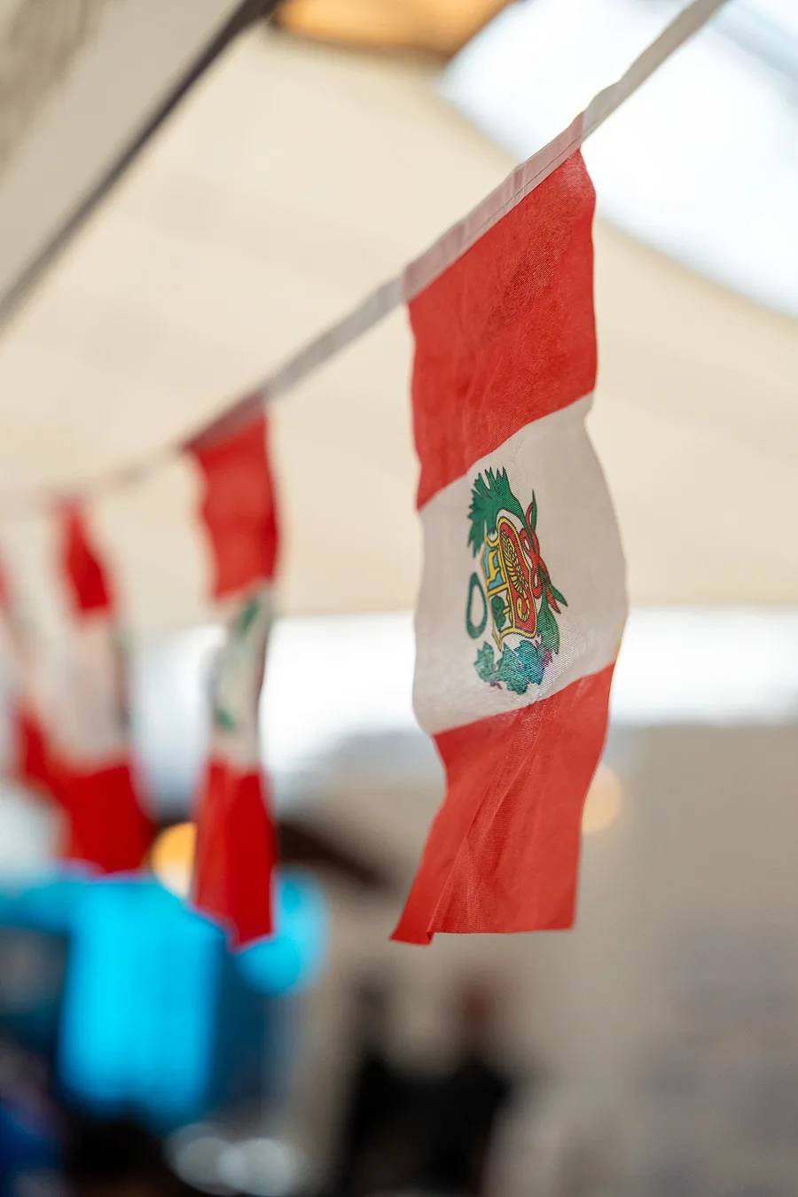 Brisas Peruanas — Bandiera peruviana allo stand