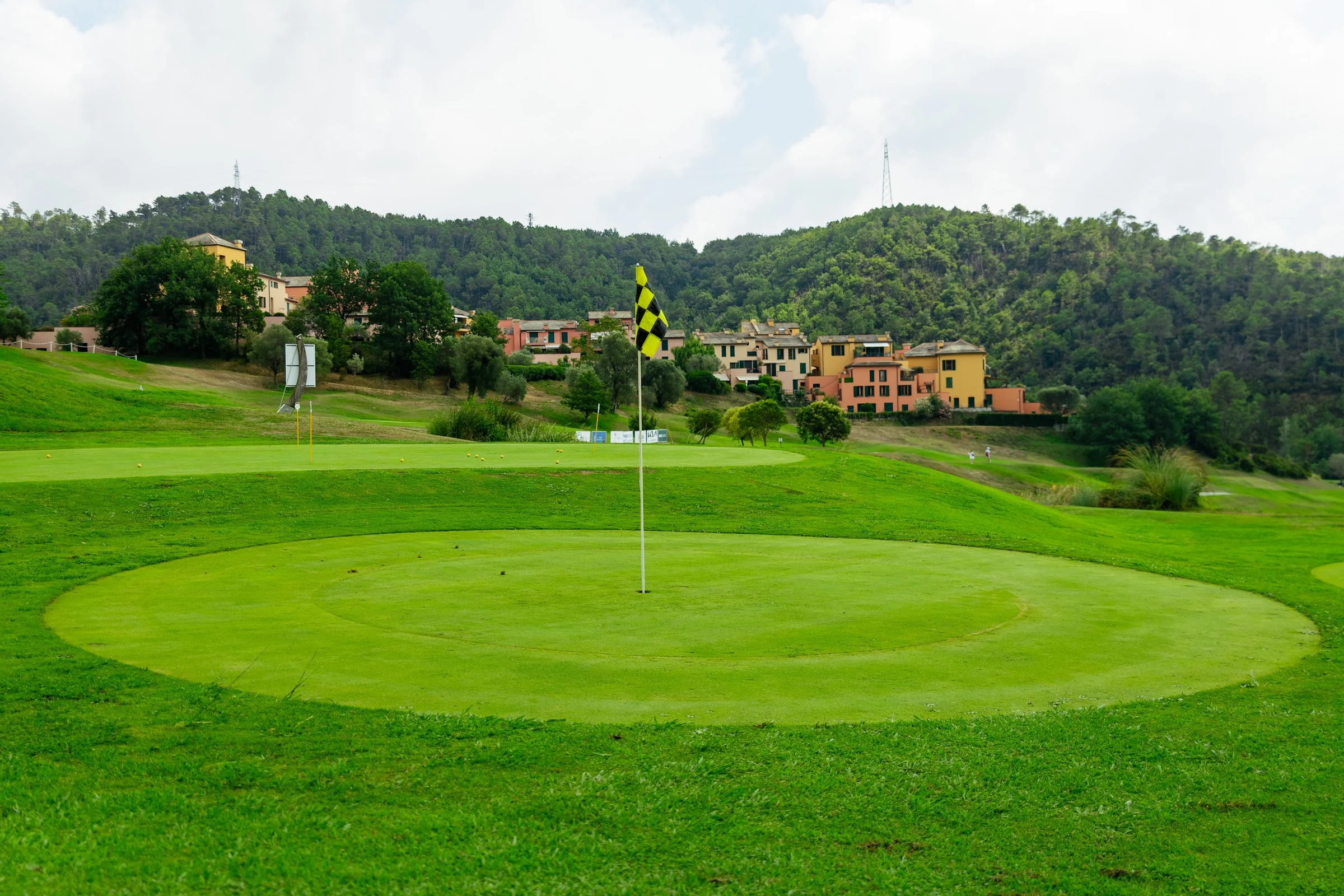 Federgolf Liguria — il green del Golf Club Garlenda