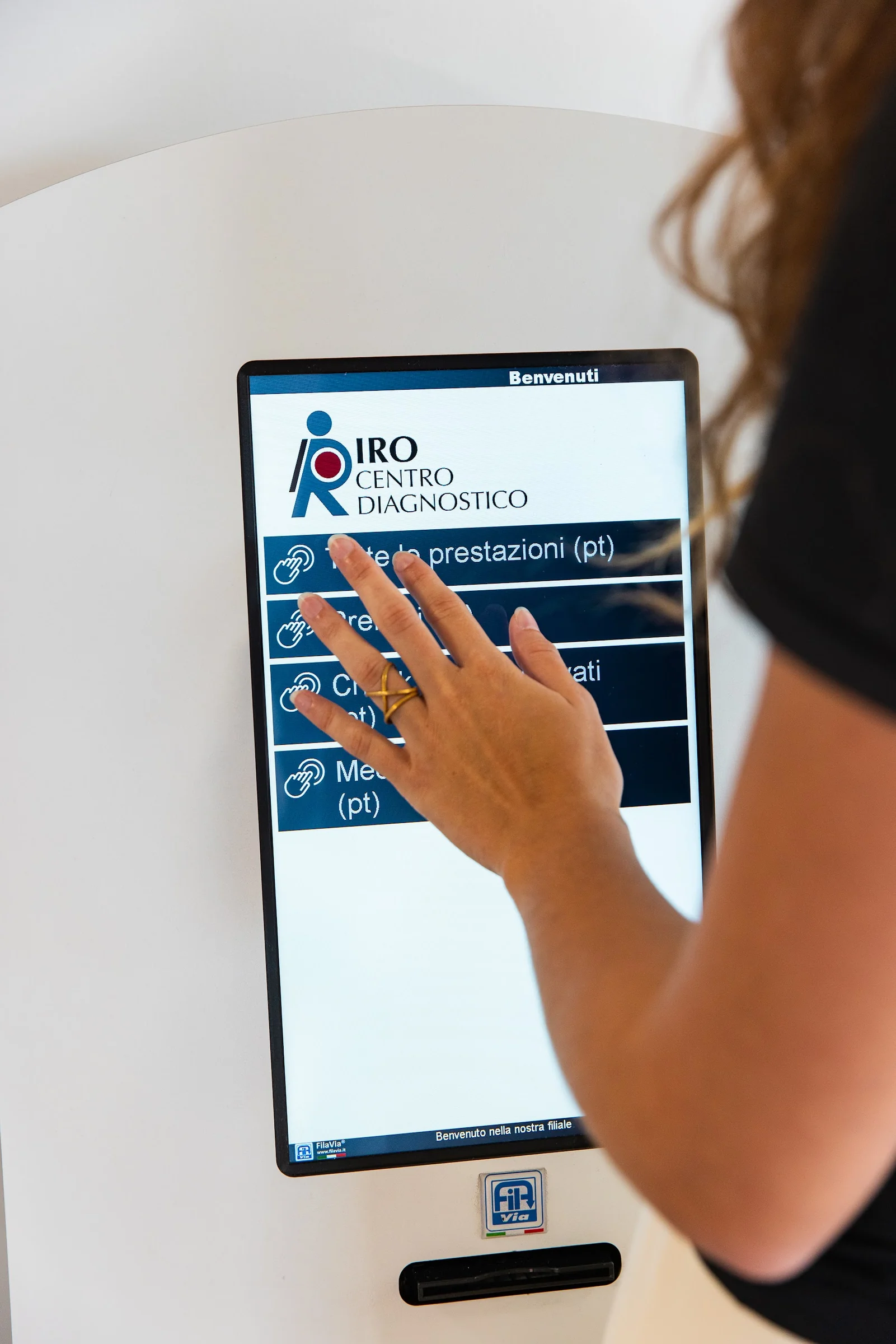 IRO Centro Diagnostico — il totem per l’accettazione