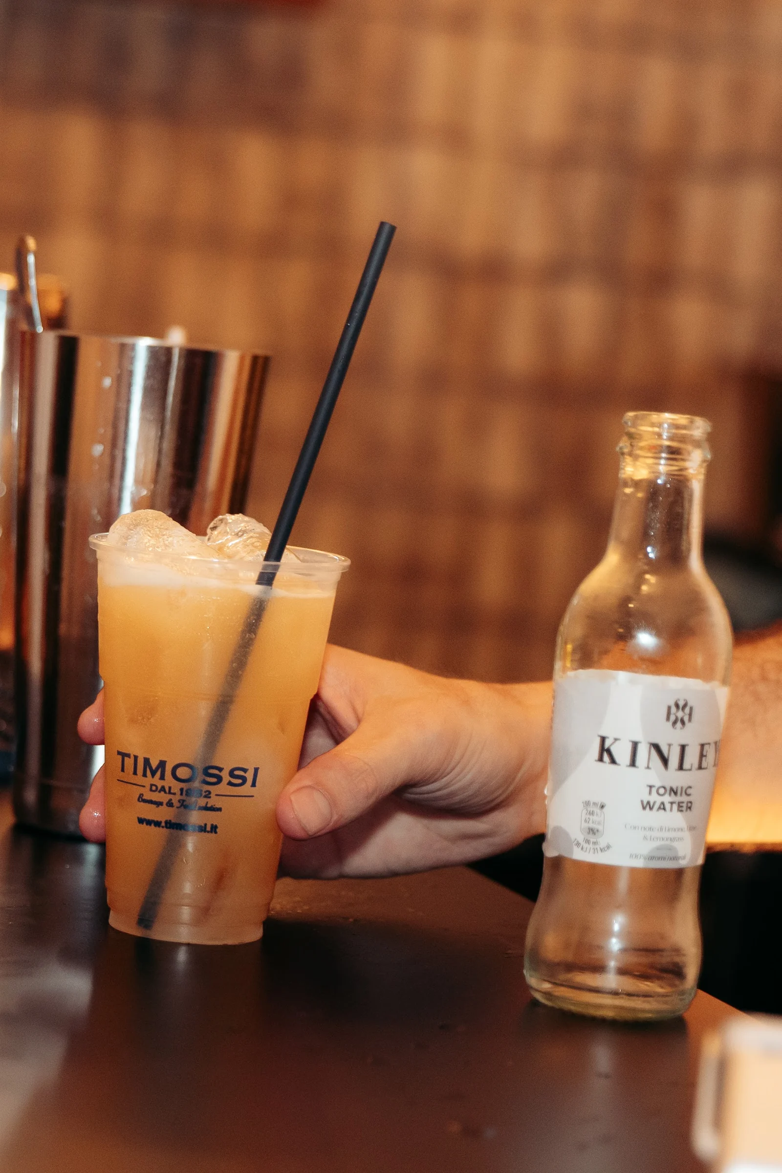 La Cava — il drink sul bancone