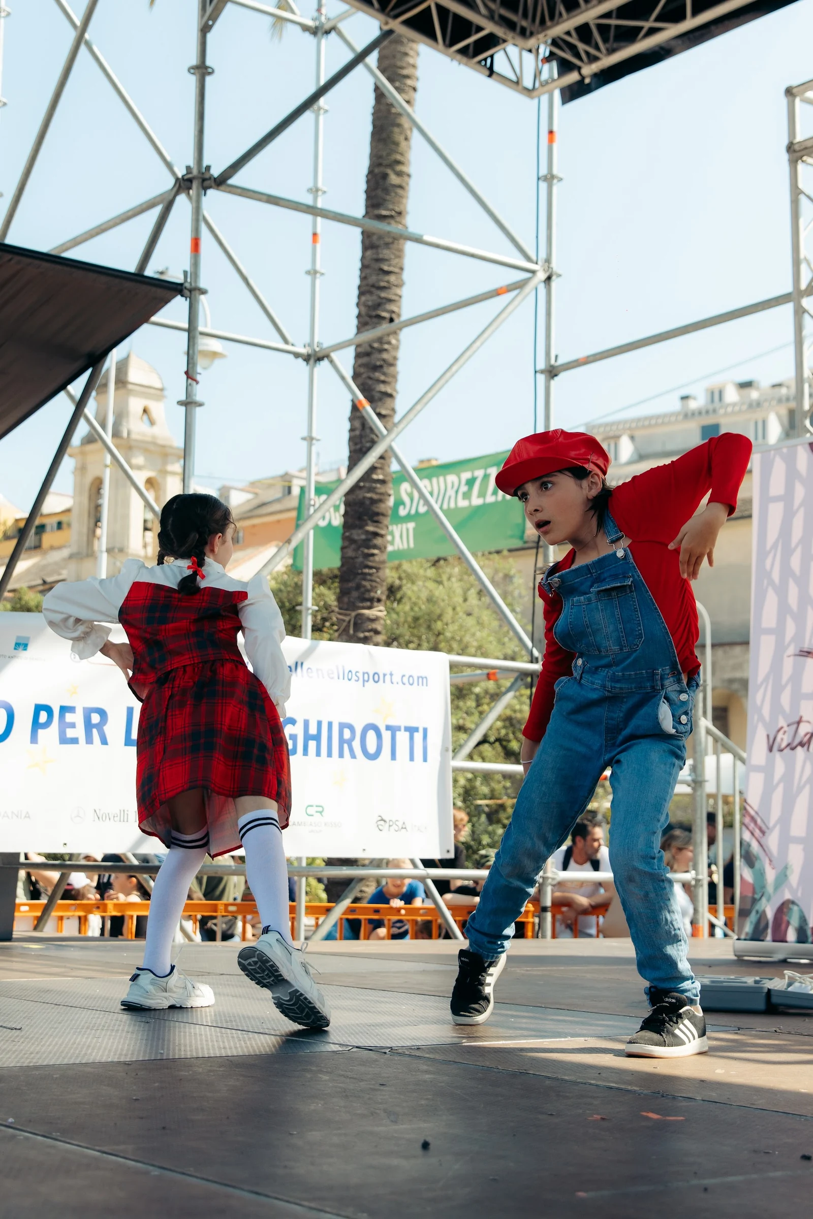 Vita Centro Polisportivo — salto in scena